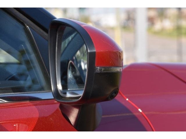 2023 Mitsubishi Outlander Base