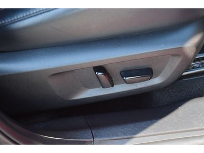 2023 Mitsubishi Outlander Base