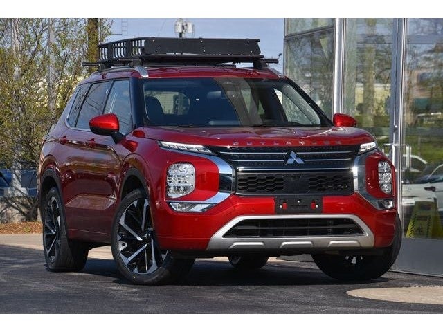 2023 Mitsubishi Outlander Base