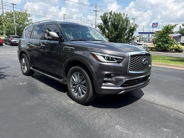 2023 INFINITI QX80 LUXE 4WD