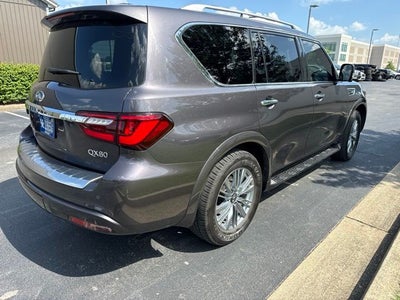 2023 INFINITI QX80 LUXE 4WD
