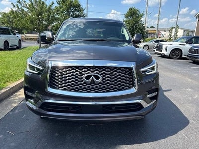2023 INFINITI QX80 LUXE 4WD