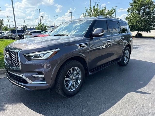 2023 INFINITI QX80 LUXE 4WD