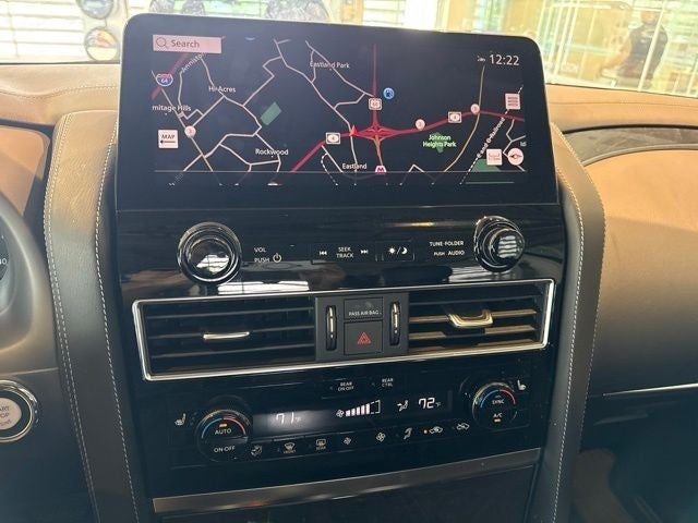 2023 INFINITI QX80 LUXE 4WD
