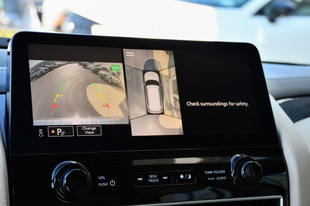 2022 INFINITI QX80 LUXE 4WD