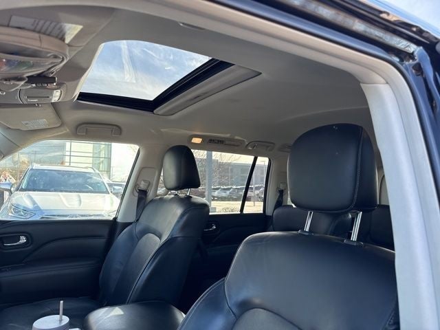 2019 INFINITI QX80 LUXE 4WD