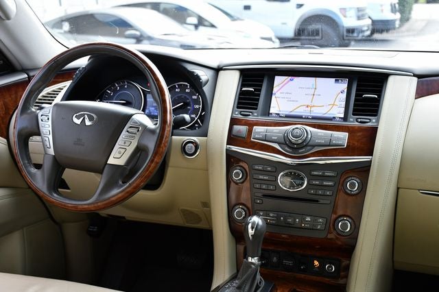 2017 INFINITI QX80 4WD