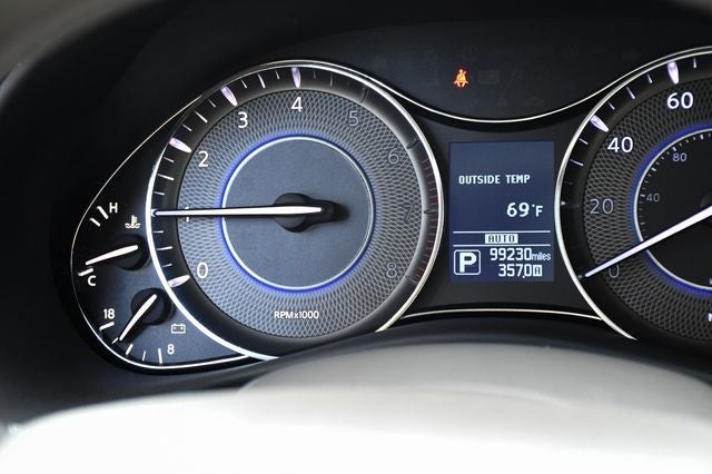 2017 INFINITI QX80 4WD