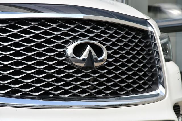 2019 INFINITI QX80 LUXE 4WD