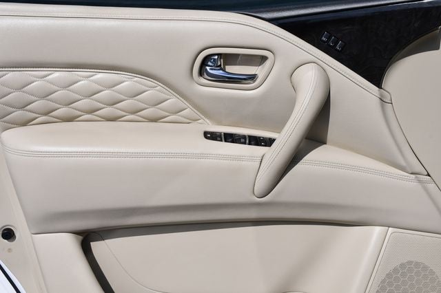 2019 INFINITI QX80 LUXE 4WD