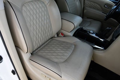 2019 INFINITI QX80 LUXE 4WD