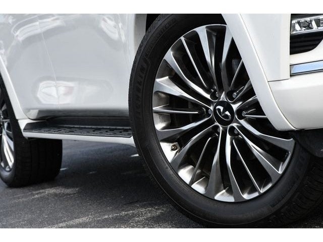 2019 INFINITI QX80 LUXE 4WD