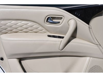 2019 INFINITI QX80 LUXE 4WD