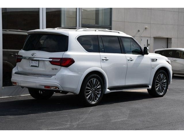 2019 INFINITI QX80 LUXE 4WD