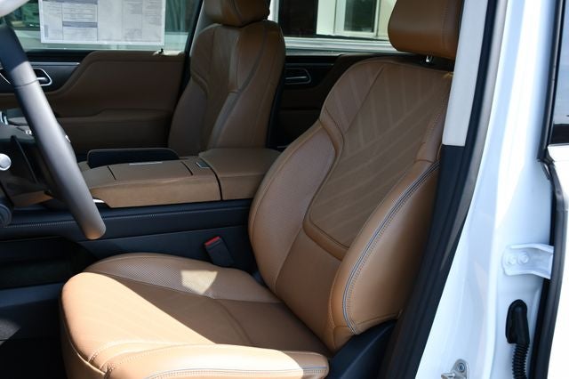 2027 INFINITI QX80 Luxe 4WD