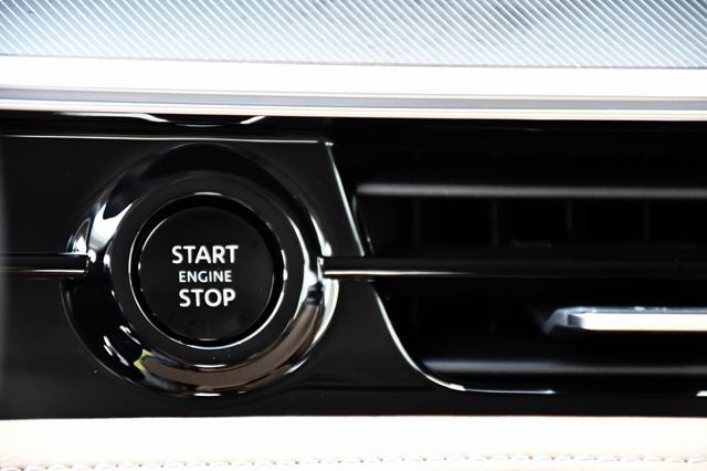 2027 INFINITI QX80 Luxe 4WD