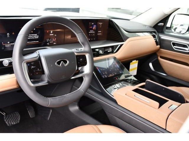 2027 INFINITI QX80 Luxe 4WD