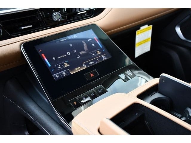 2027 INFINITI QX80 Luxe 4WD