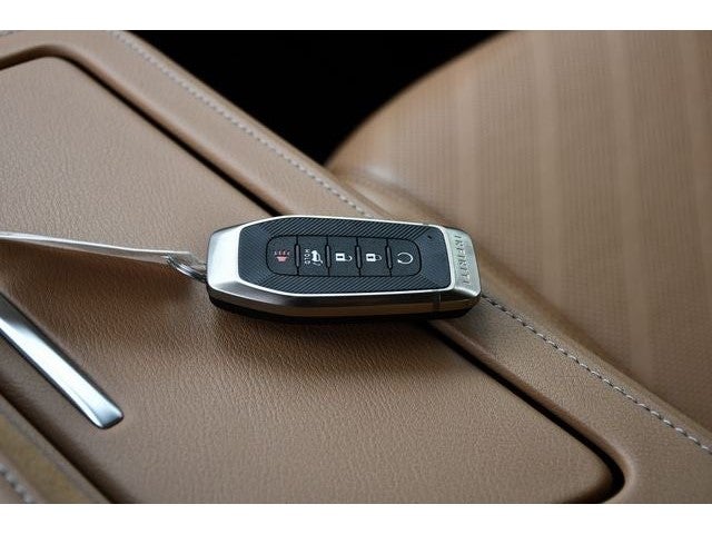 2027 INFINITI QX80 Luxe 4WD