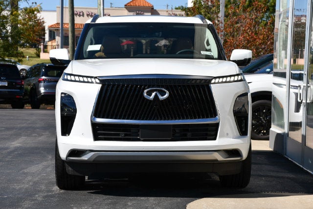 2027 INFINITI QX80 Luxe 4WD