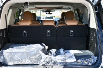 2027 INFINITI QX80 Luxe 4WD