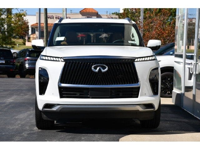 2027 INFINITI QX80 Luxe 4WD