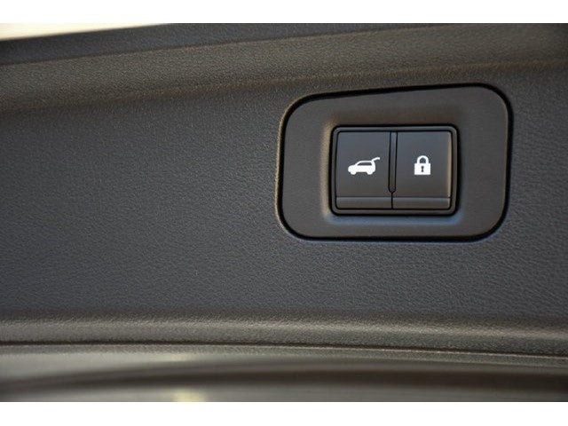 2027 INFINITI QX80 Luxe 4WD