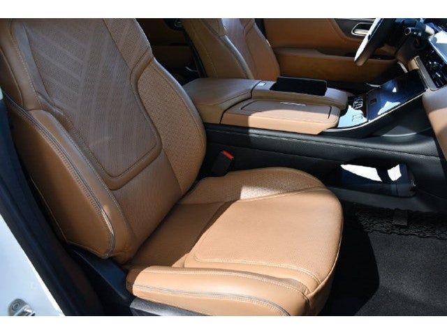 2027 INFINITI QX80 Luxe 4WD