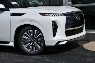 2027 INFINITI QX80 Luxe 4WD