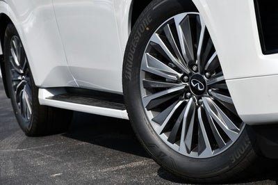 2027 INFINITI QX80 Luxe 4WD