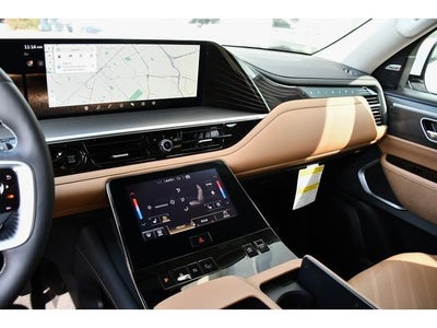 2027 INFINITI QX80 Luxe 4WD