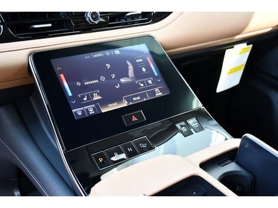 2027 INFINITI QX80 Luxe 4WD