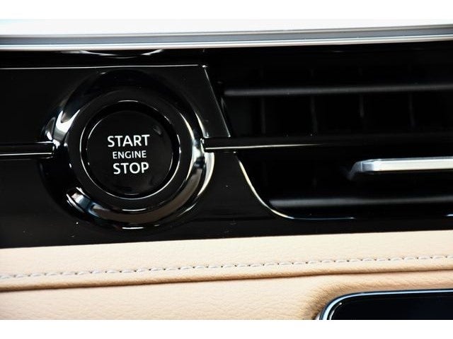 2027 INFINITI QX80 Luxe 4WD