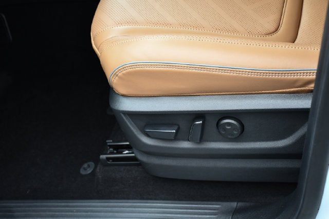 2027 INFINITI QX80 Luxe 4WD
