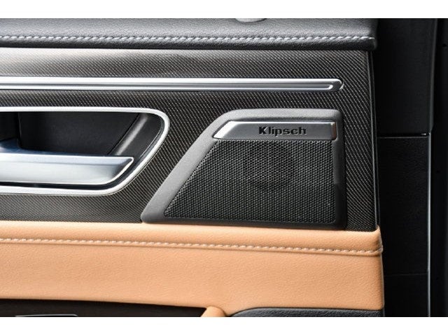 2027 INFINITI QX80 Luxe 4WD