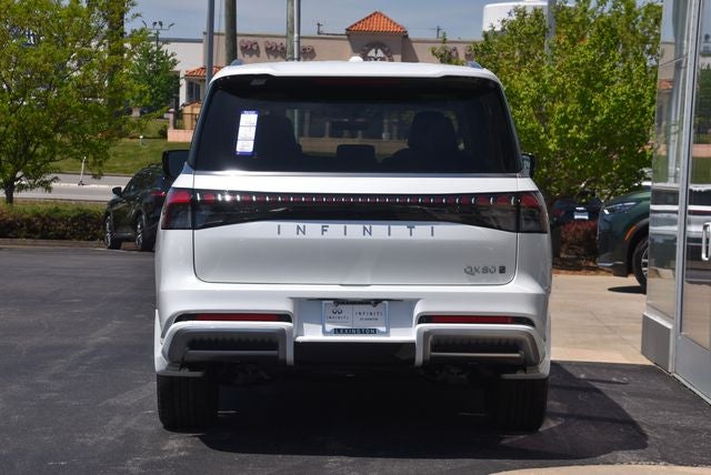 2026 INFINITI QX80 Luxe 4WD