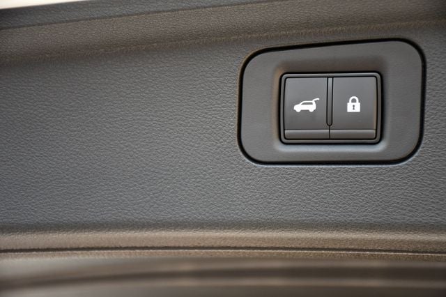 2027 INFINITI QX80 Luxe 4WD