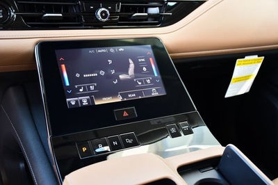 2027 INFINITI QX80 Luxe 4WD