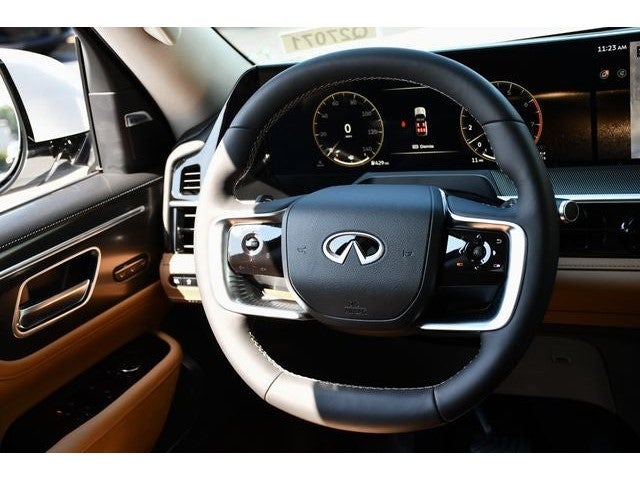 2027 INFINITI QX80 Luxe 4WD
