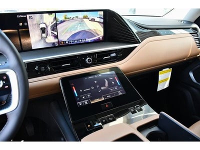 2027 INFINITI QX80 Luxe 4WD