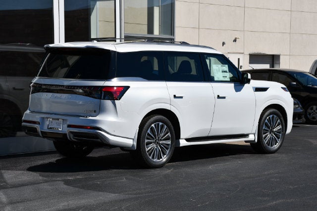 2027 INFINITI QX80 Luxe 4WD