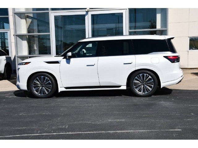2027 INFINITI QX80 Luxe 4WD