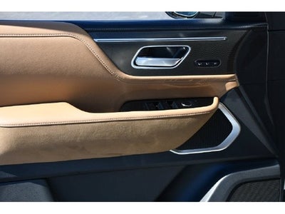 2027 INFINITI QX80 Luxe 4WD