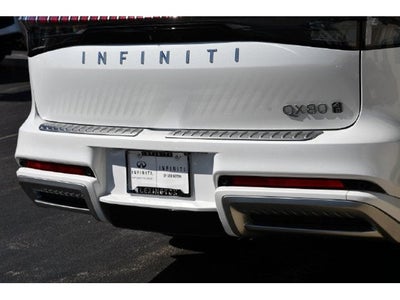 2027 INFINITI QX80 Luxe 4WD