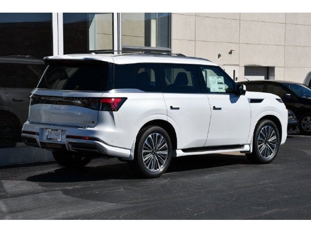 2027 INFINITI QX80 Luxe 4WD