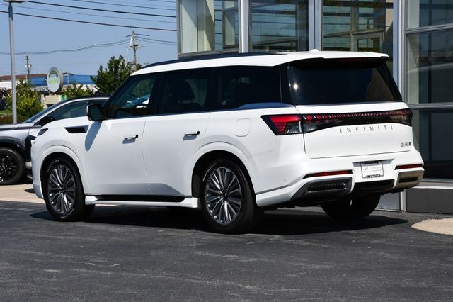 2025 INFINITI QX80 Luxe 4WD