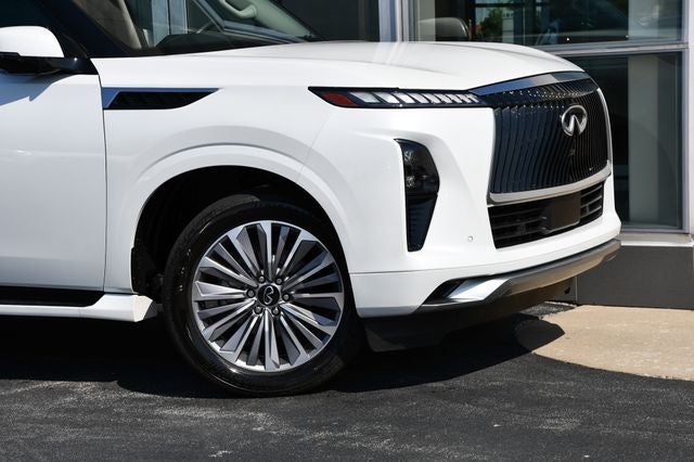 2025 INFINITI QX80 Luxe 4WD