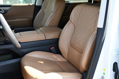 2025 INFINITI QX80 Luxe 4WD