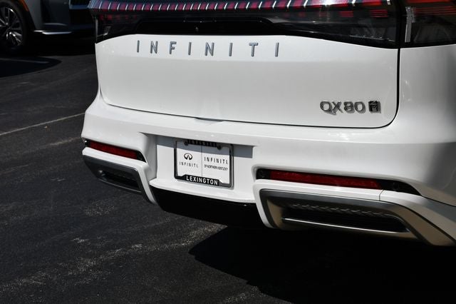 2025 INFINITI QX80 Luxe 4WD