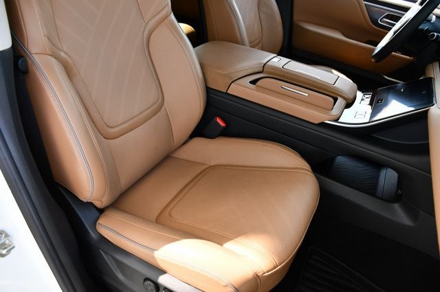 2025 INFINITI QX80 Luxe 4WD